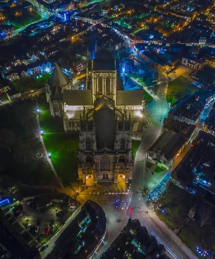 Church View B&B & Holiday Cottages ヨーク エクステリア 写真